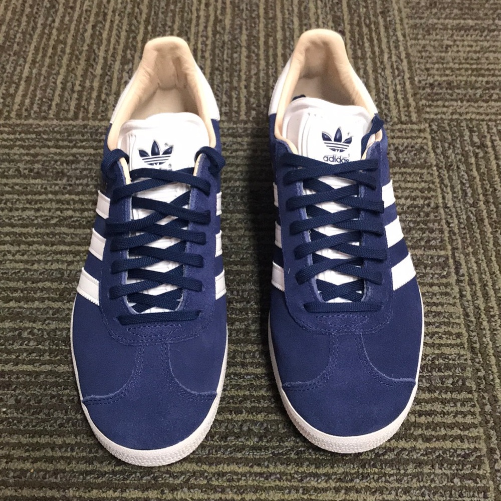 NEW- Navy & white suede Adidas sneakers